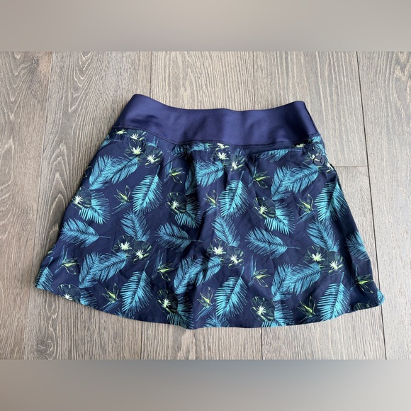 Puma Dresses & Skirts - Puma Golf PWRSHAPE Paradise Skirt in Navy Size Medium